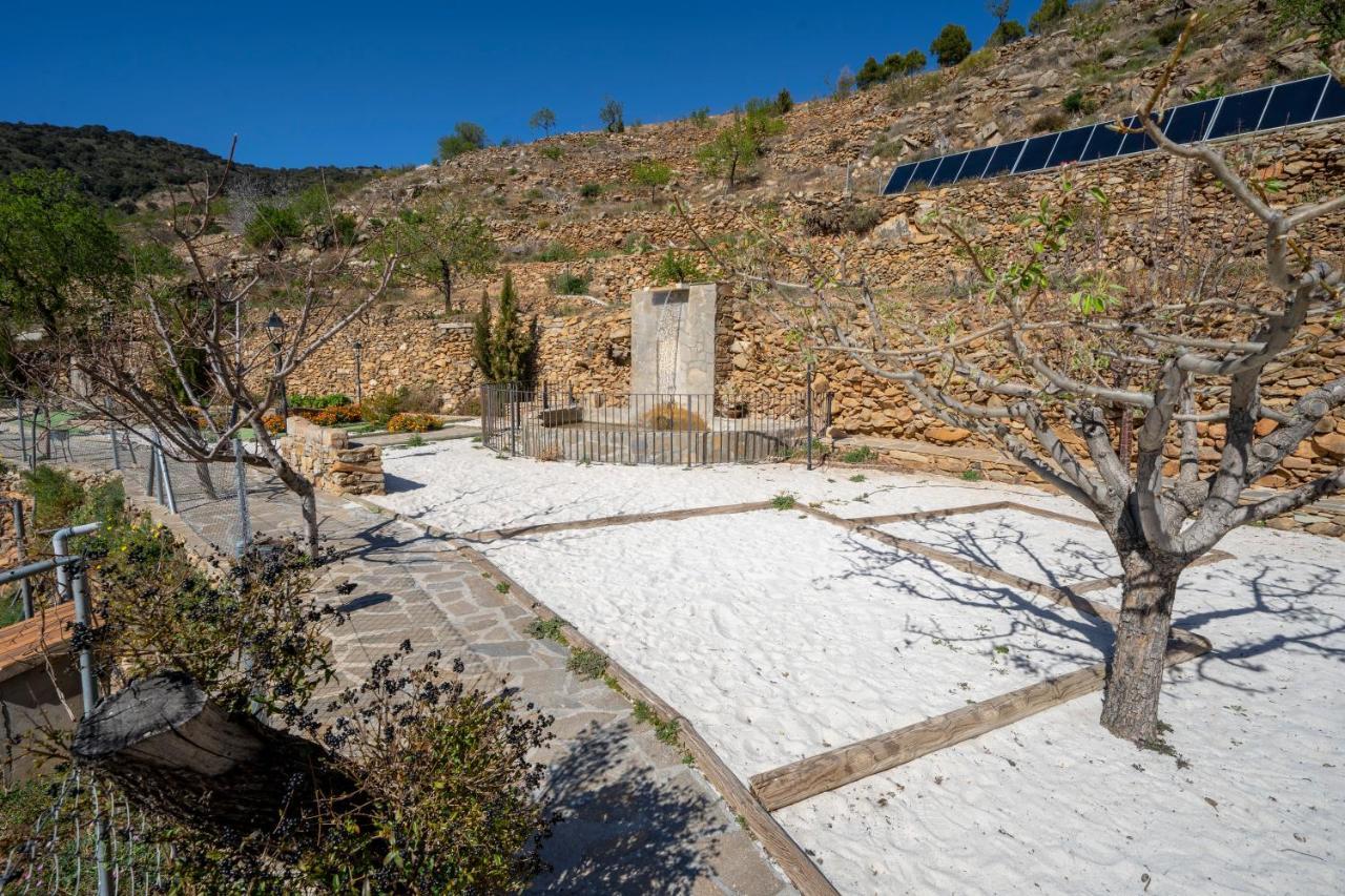 Reul Alto Cortijos Rurales Guest House Laroya Exterior photo